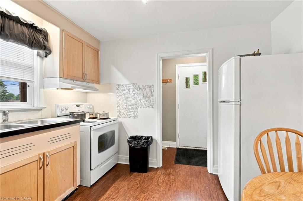 299 West 5th Street Property Photo 13