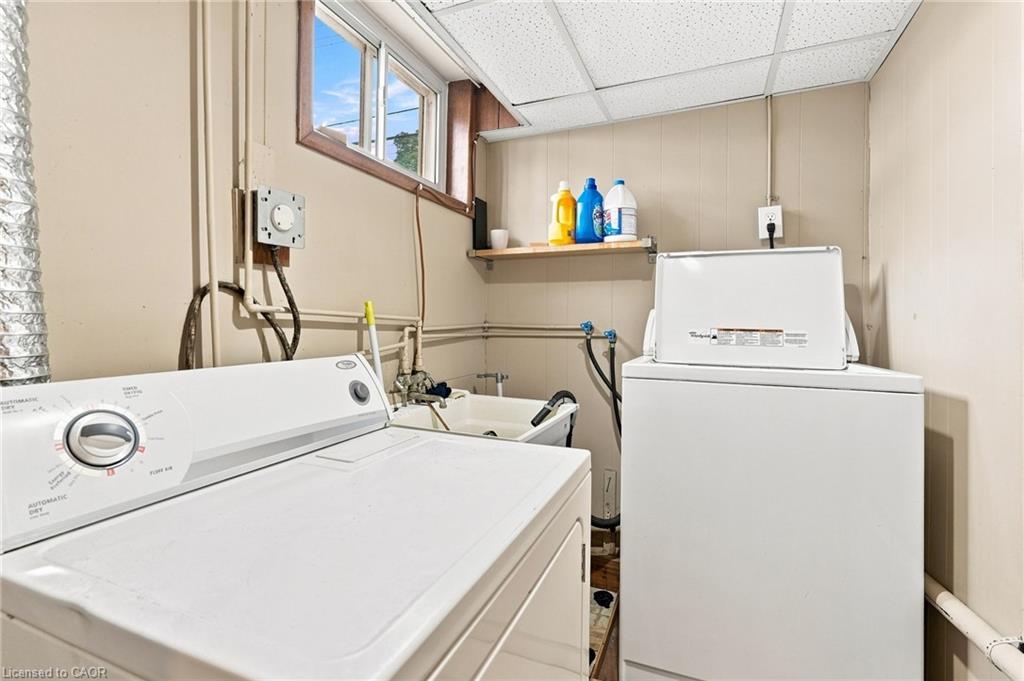 299 West 5th Street Property Photo 30