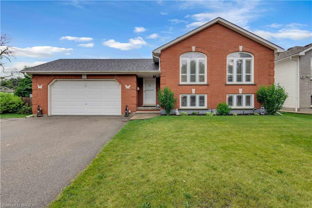 5 Passmore Court Property Photo 2