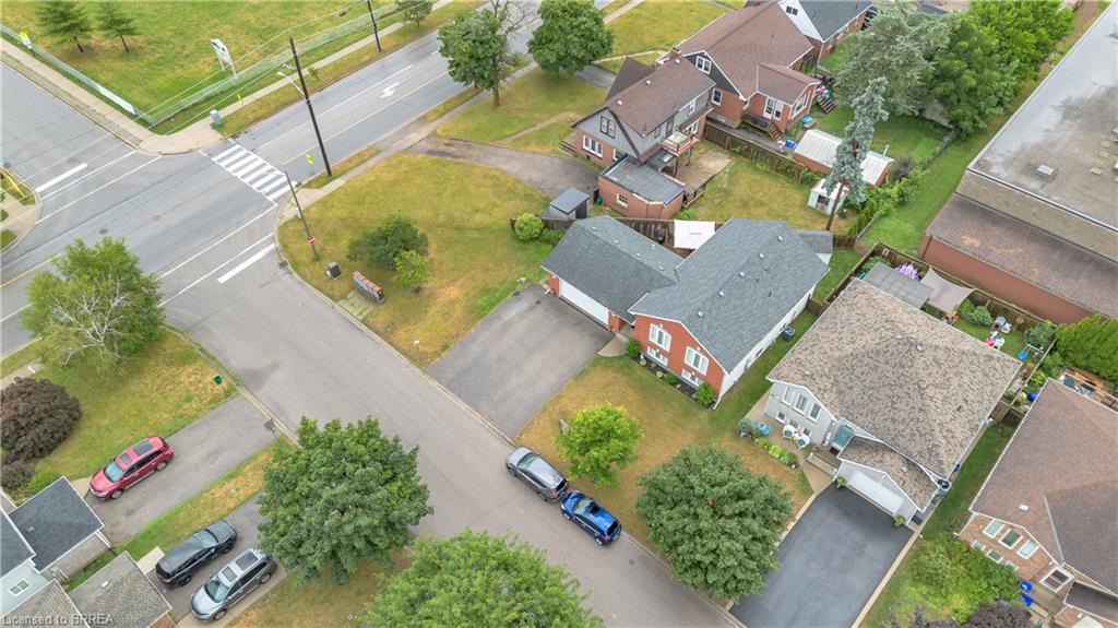 5 Passmore Court Property Photo 36