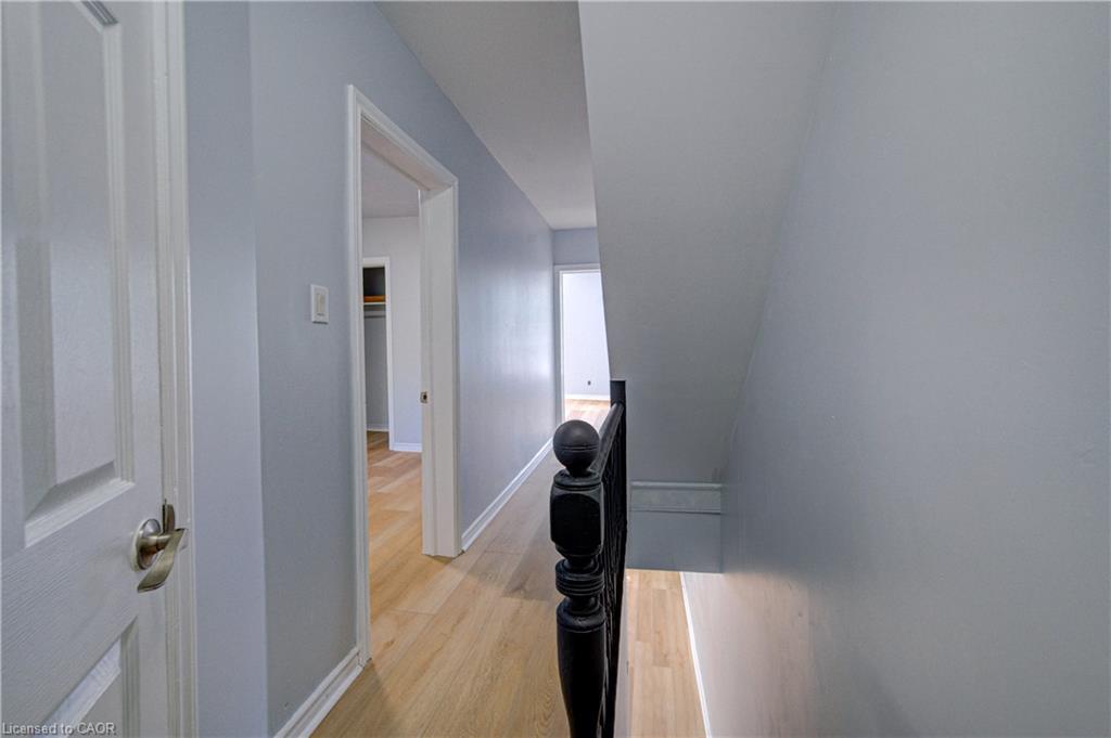 299 Bay Street N Property Photo 20