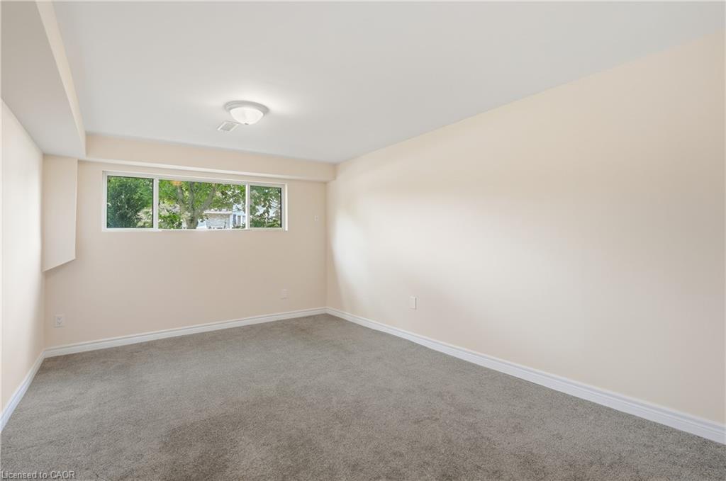 4533 Carriage Road Property Photo 21