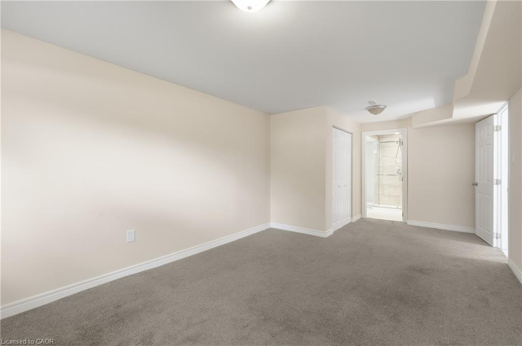 4533 Carriage Road Property Photo 23