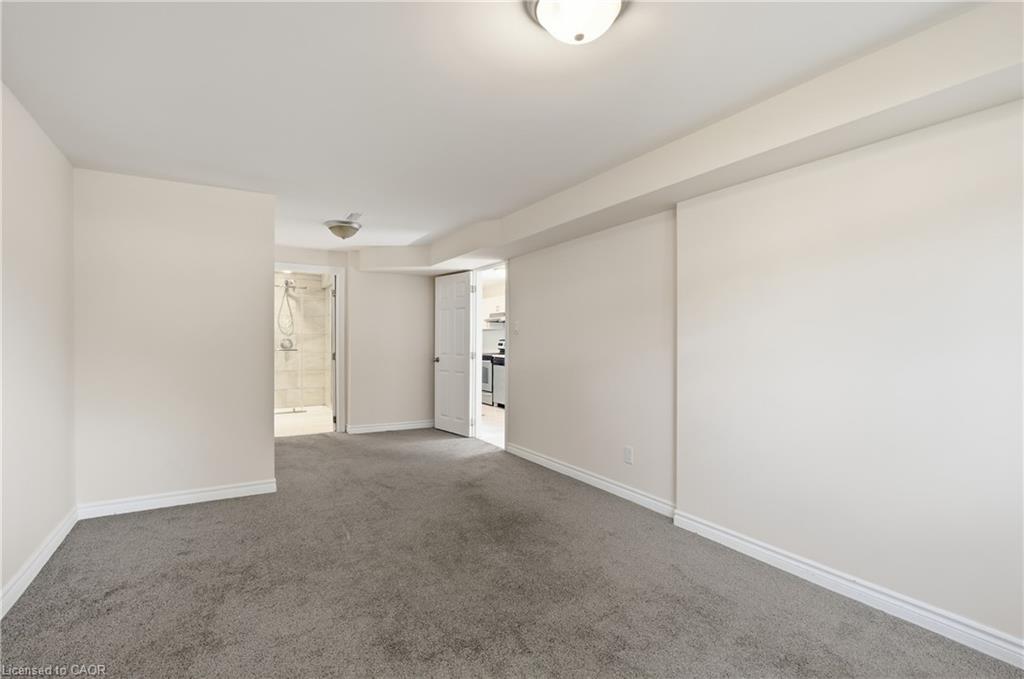 4533 Carriage Road Property Photo 26