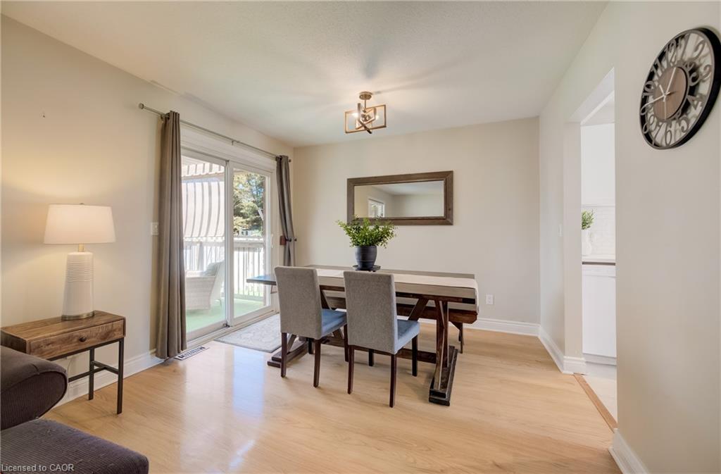 102 William Street N Property Photo 10
