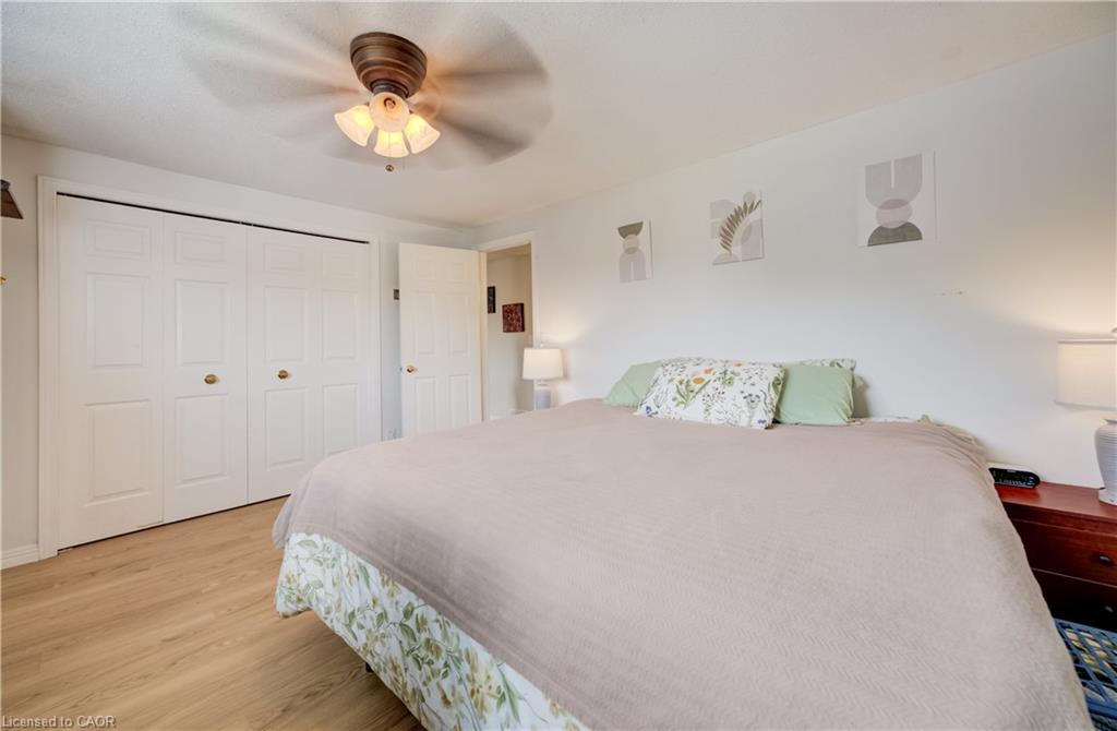 102 William Street N Property Photo 17