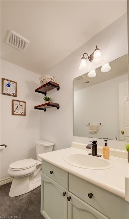 102 William Street N Property Photo 27
