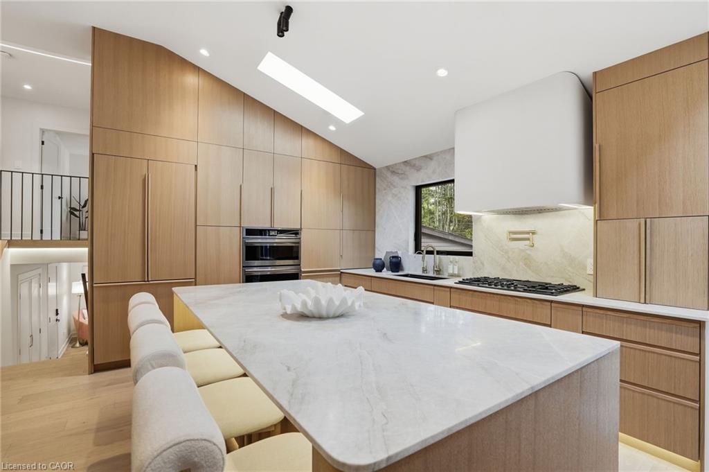 345 Rankin Drive Property Photo 8