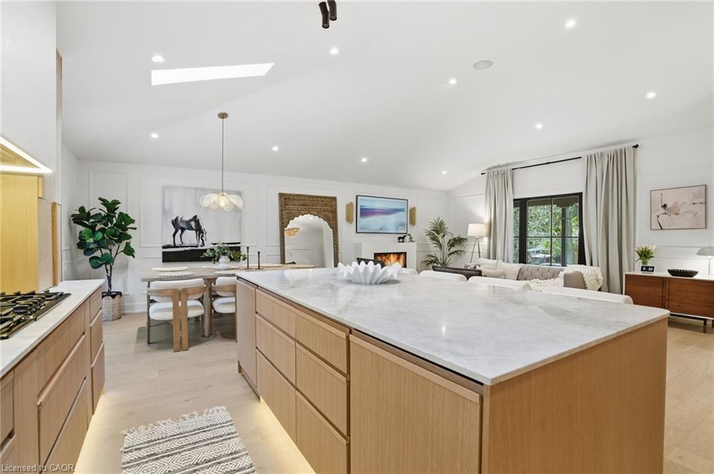 345 Rankin Drive Property Photo 10