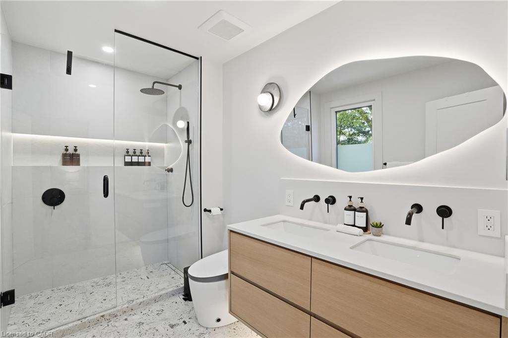 345 Rankin Drive Property Photo 17