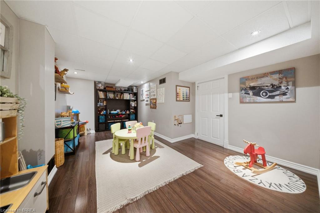 75 Hunter Way Property Photo 31