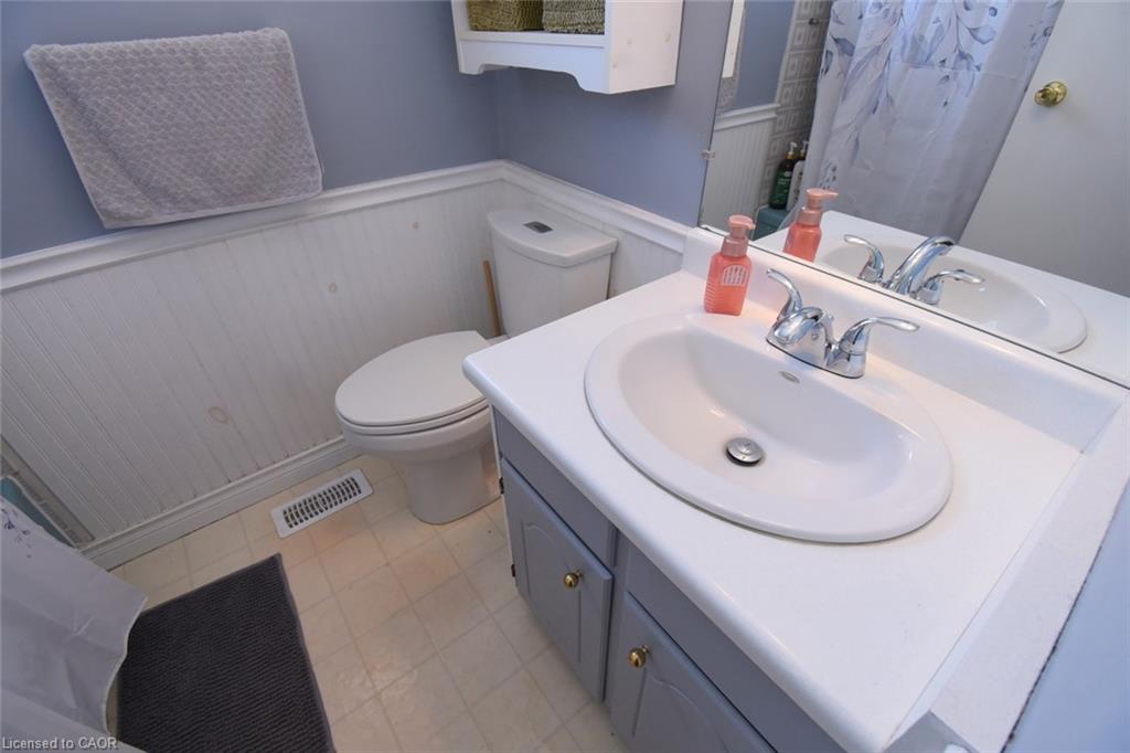 1345 Colonsay Drive Property Photo 22