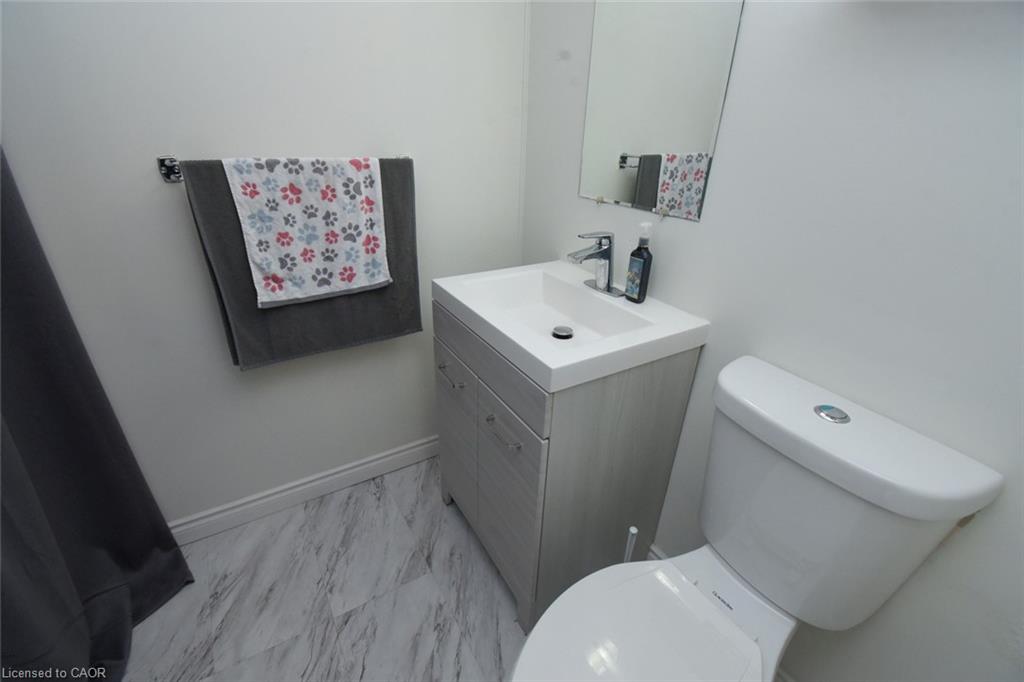 1345 Colonsay Drive Property Photo 29