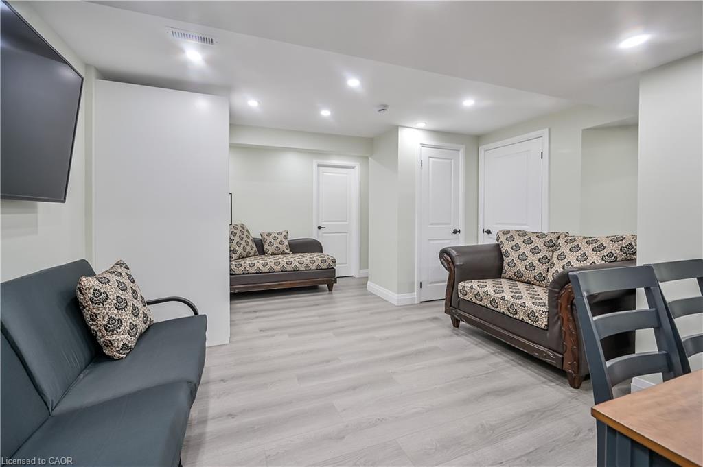 31 Joseph Court Property Photo 15