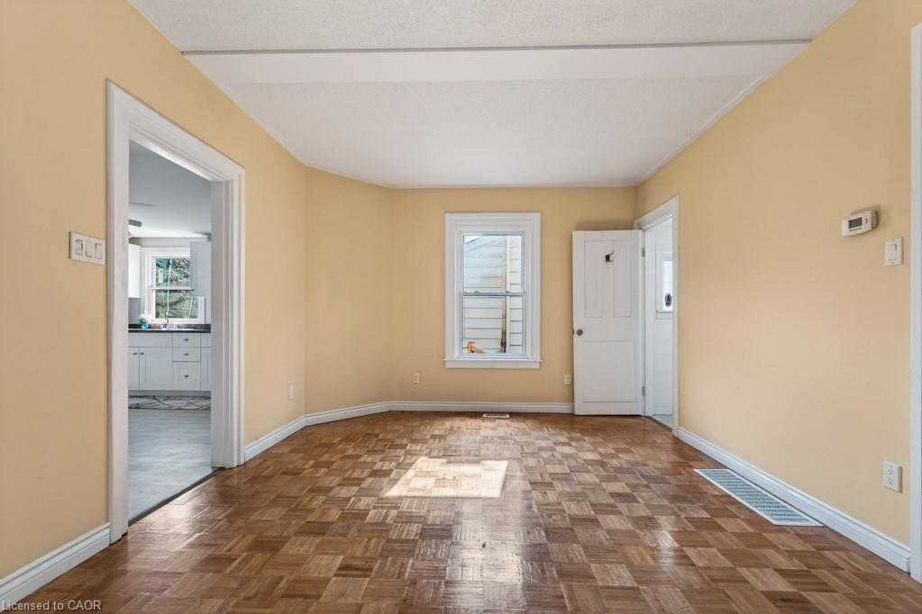 15 Adelaide Street Property Photo 14