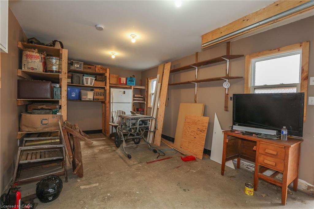 15 Adelaide Street Property Photo 29