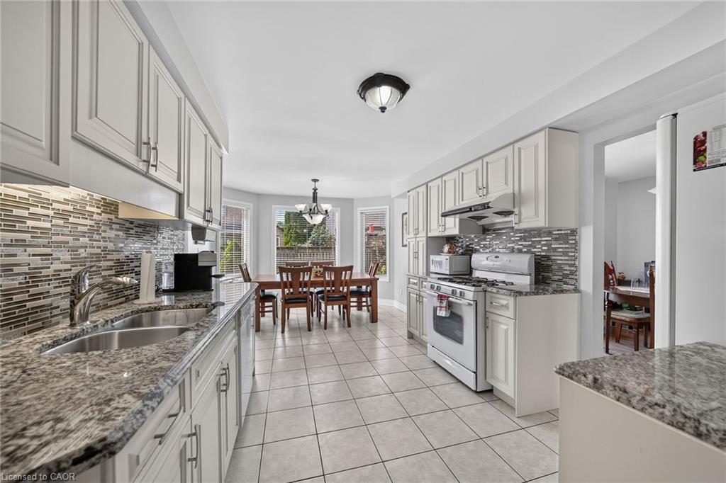42 Hillgarden Avenue Property Photo 14