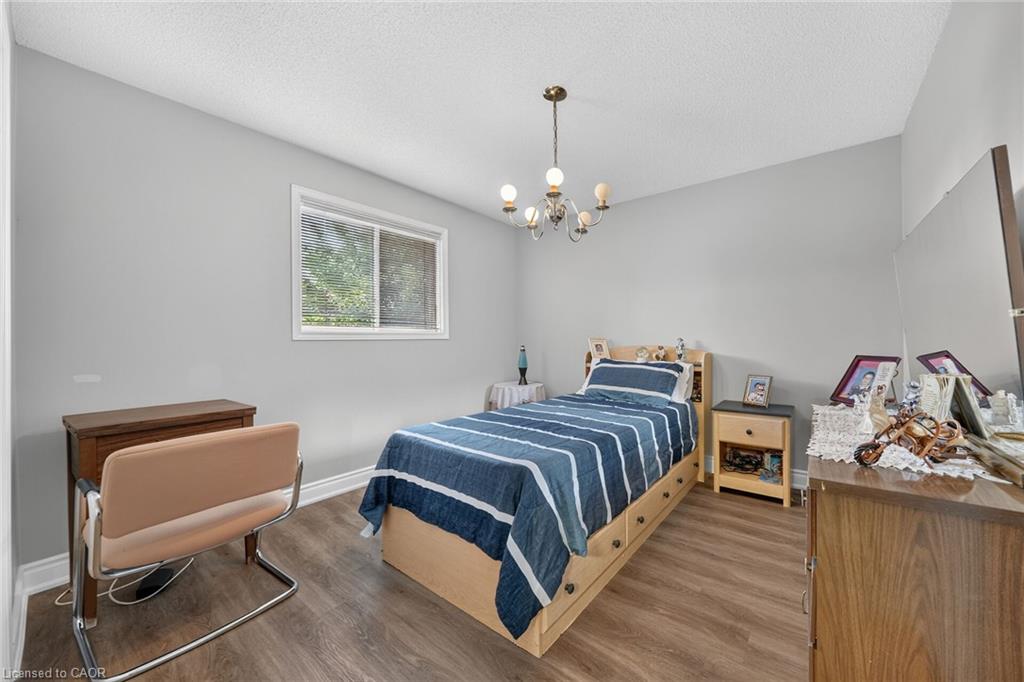 42 Hillgarden Avenue Property Photo 30