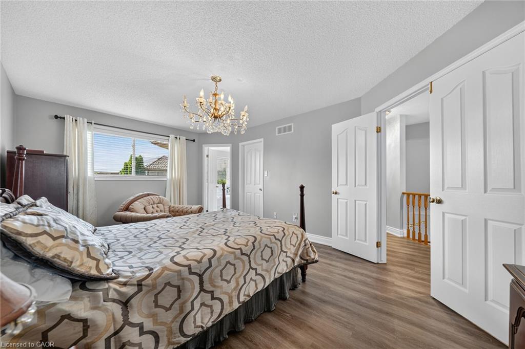42 Hillgarden Avenue Property Photo 33