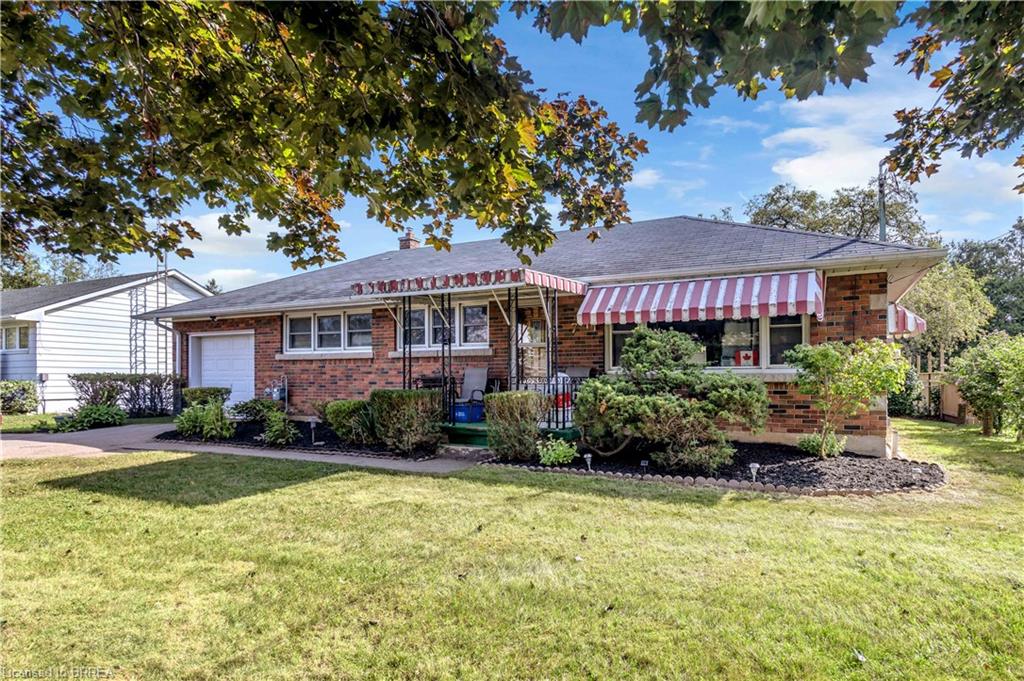 7 Willowdale Street Property Photo 1