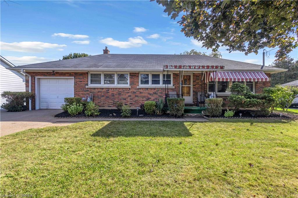 7 Willowdale Street Property Photo 2