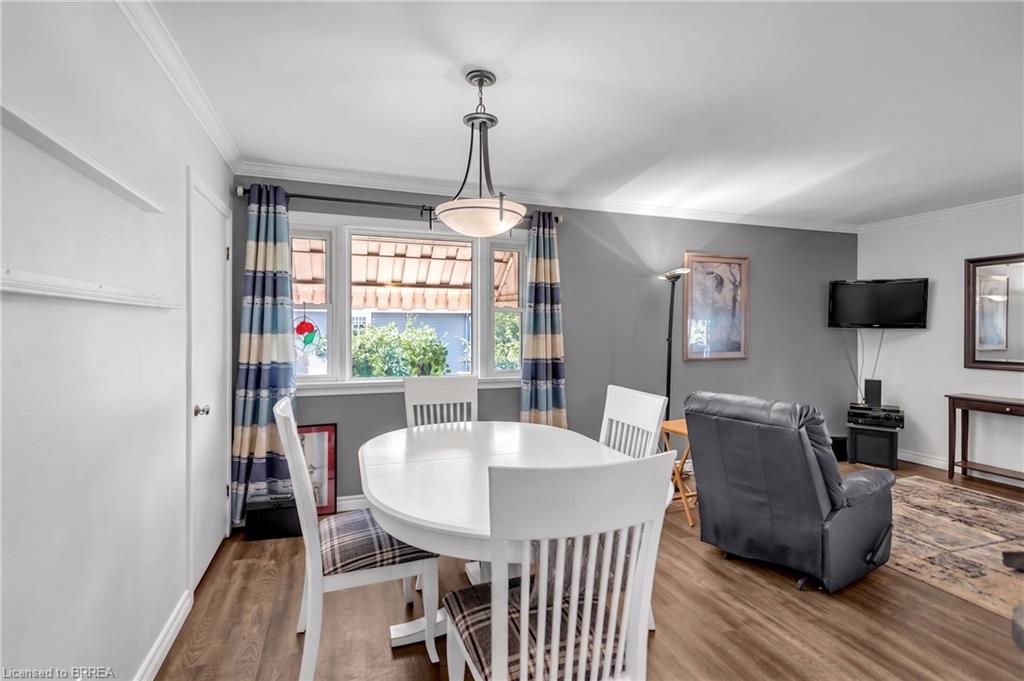 7 Willowdale Street Property Photo 8