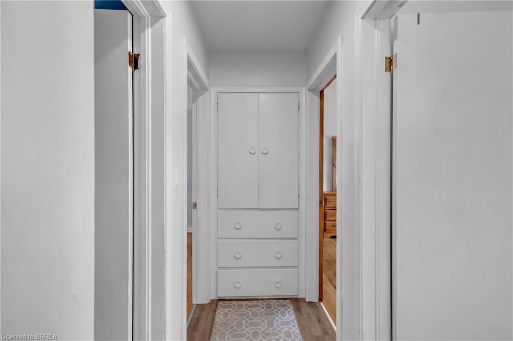 7 Willowdale Street Property Photo 13
