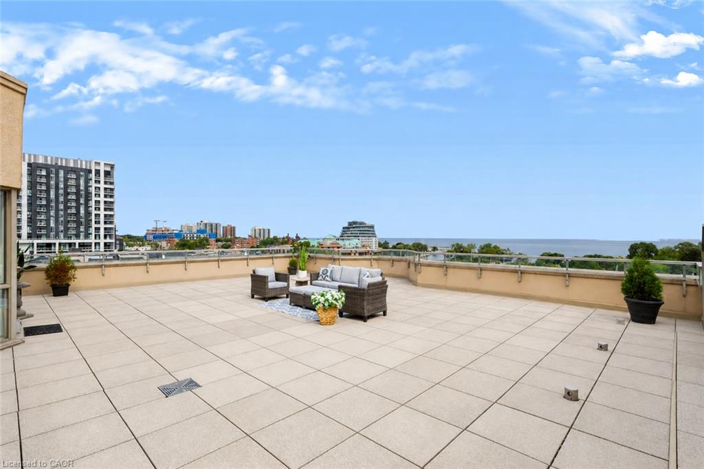712-2511 Lakeshore Road W Property Photo 31