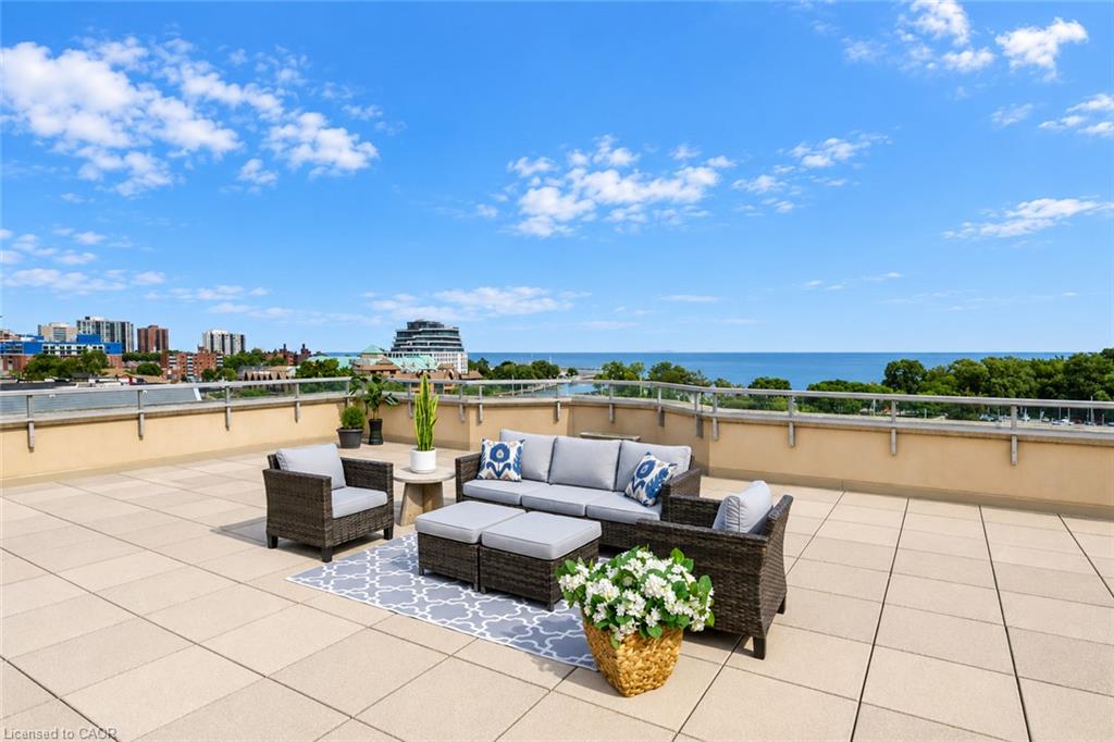 712-2511 Lakeshore Road W Property Photo 32