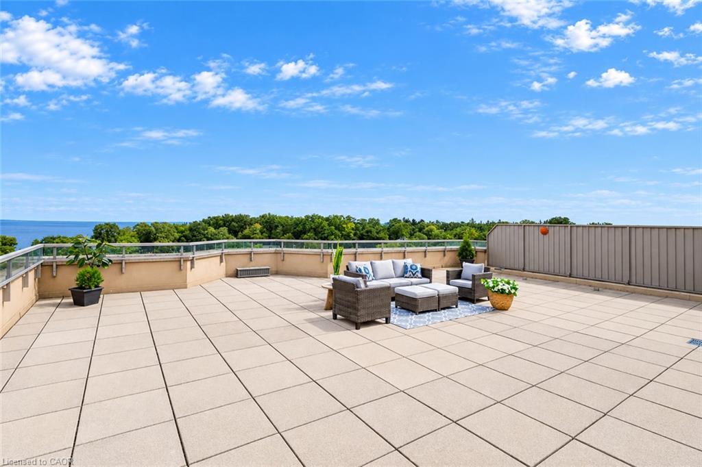 712-2511 Lakeshore Road W Property Photo 33