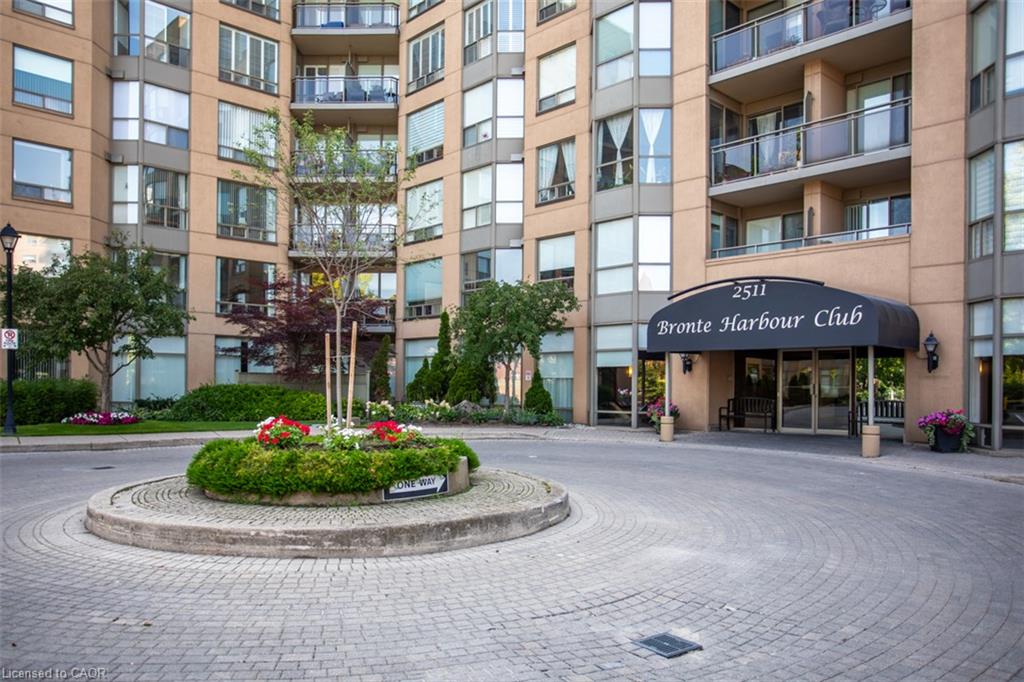 712-2511 Lakeshore Road W Property Photo 42