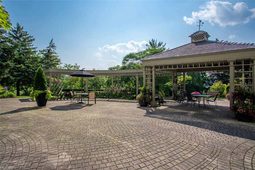 712-2511 Lakeshore Road W Property Photo 47