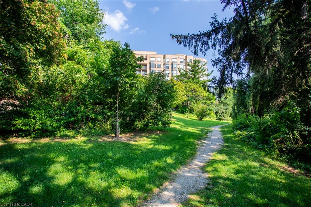 712-2511 Lakeshore Road W Property Photo 48