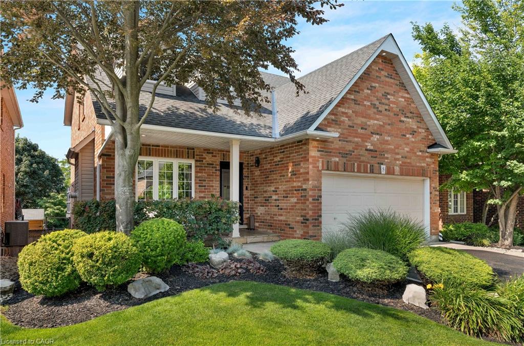 5 Volterra Court Property Photo 6