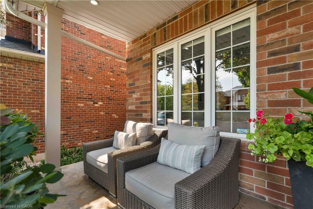 5 Volterra Court Property Photo 7