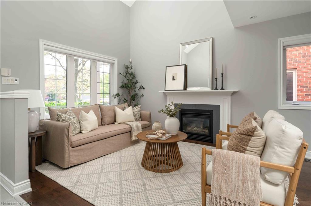 5 Volterra Court Property Photo 9