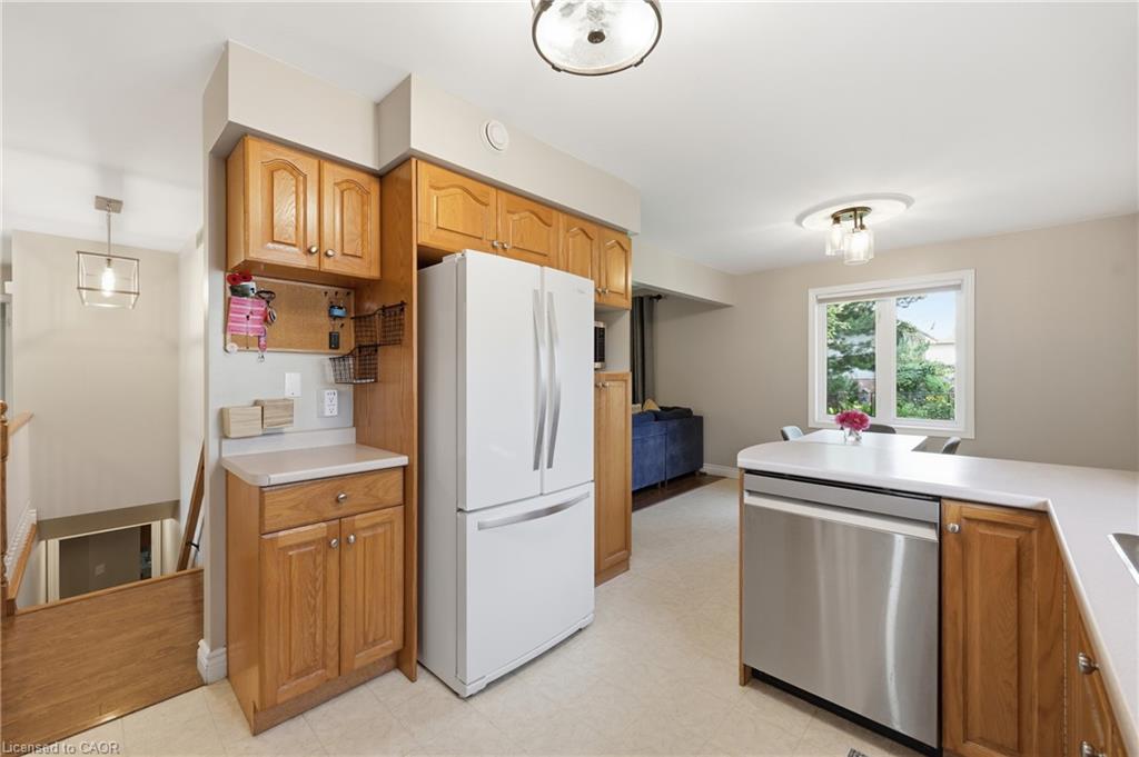 33 King Street Property Photo 22