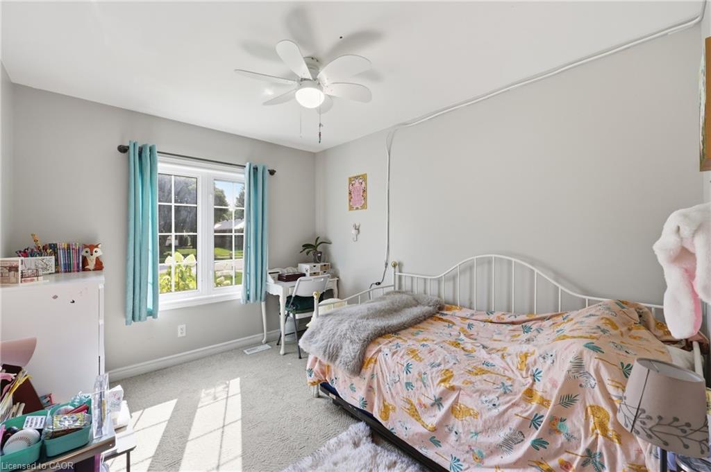 33 King Street Property Photo 26