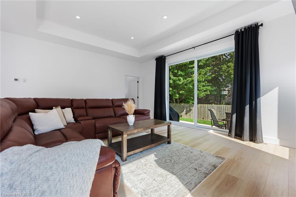 9 Macneil Court Property Photo 16