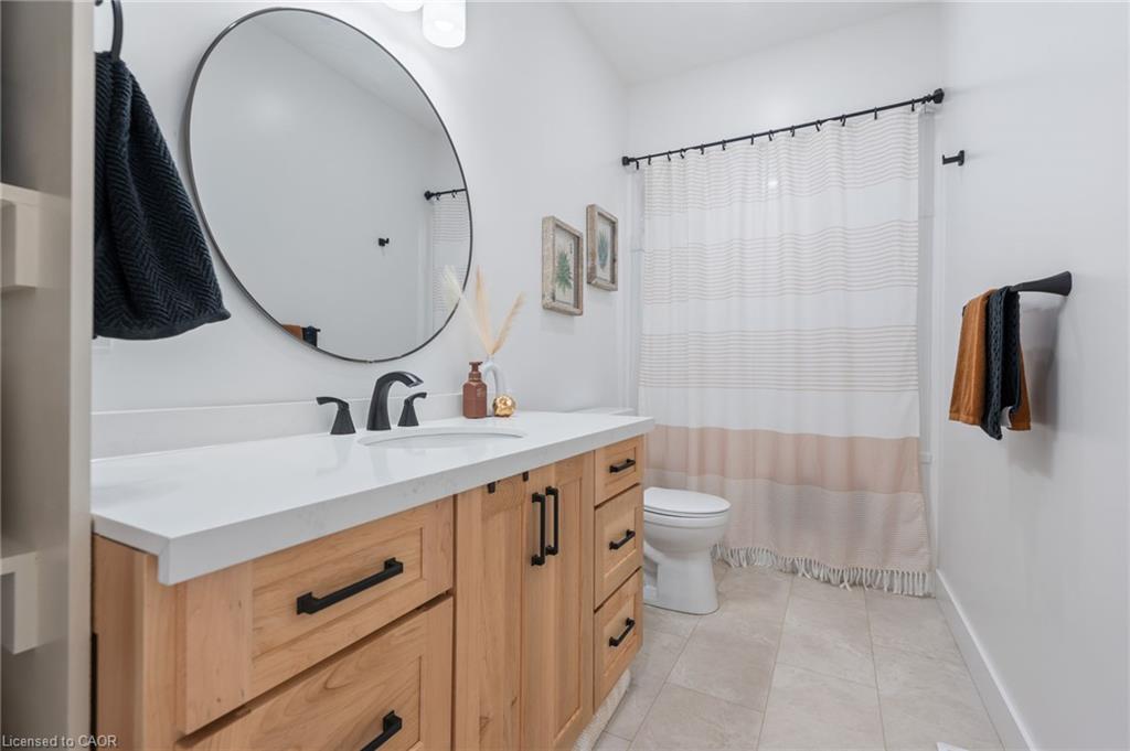 9 Macneil Court Property Photo 21