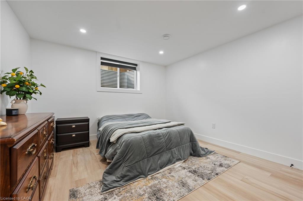 9 Macneil Court Property Photo 27