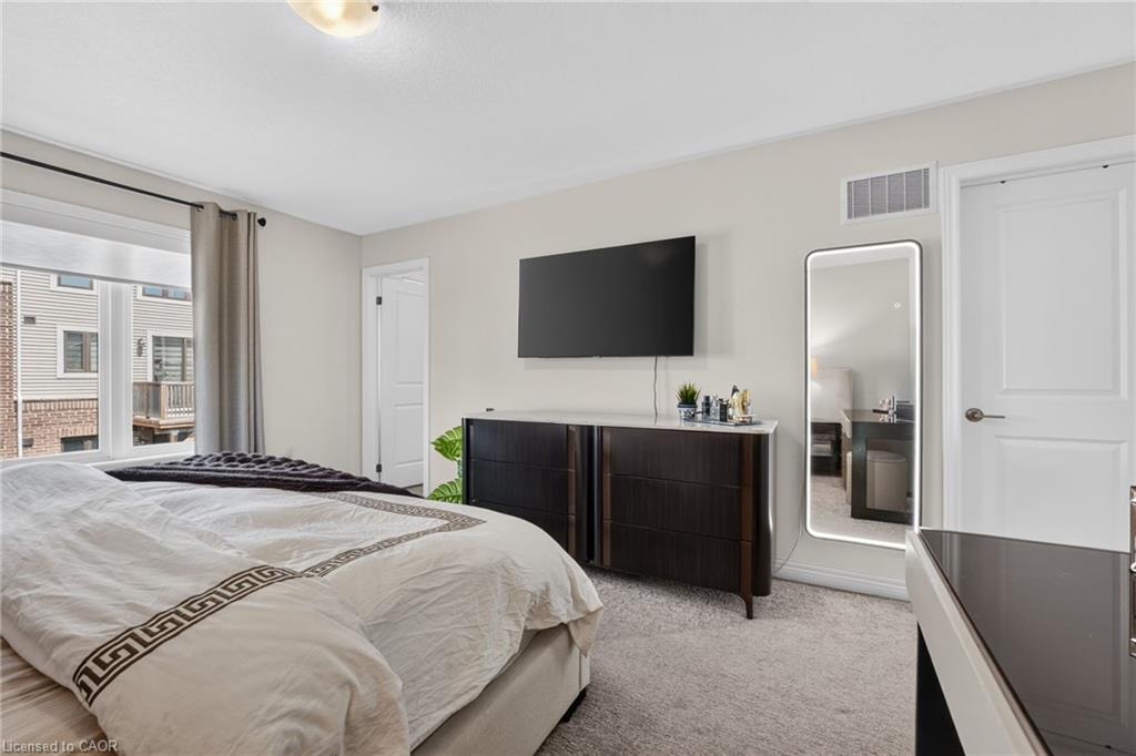 19 Willow Lane Property Photo 30
