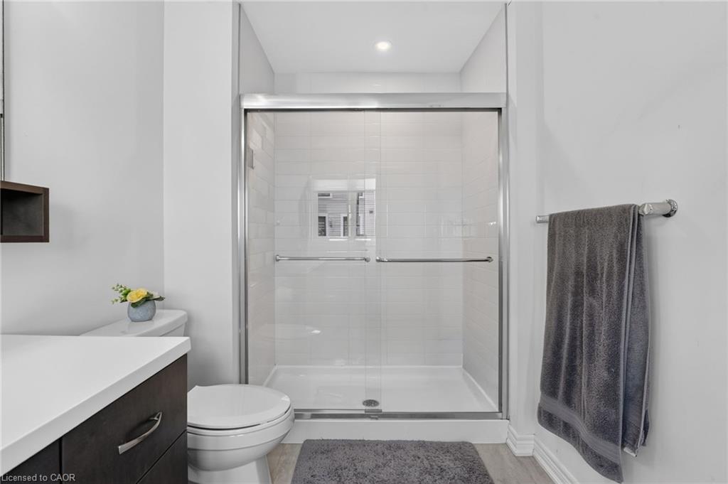 19 Willow Lane Property Photo 35