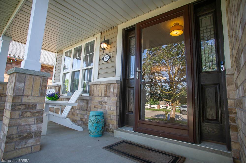 48 Lovell Crescent Property Photo 4