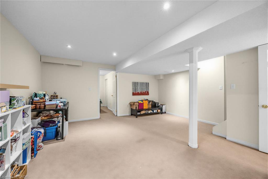 1329 Whiffletree Court Property Photo 25