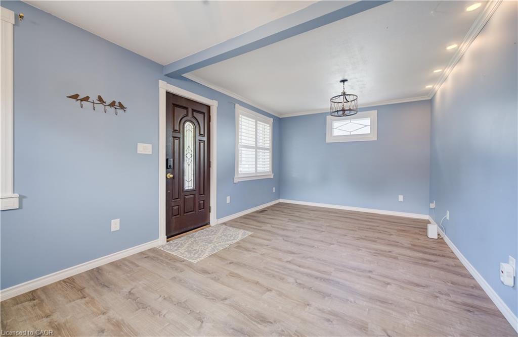 130 Sydenham Street Property Photo 7
