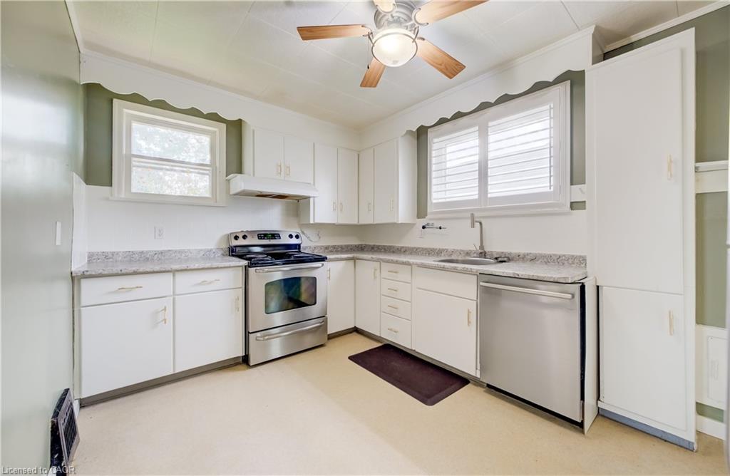 130 Sydenham Street Property Photo 10