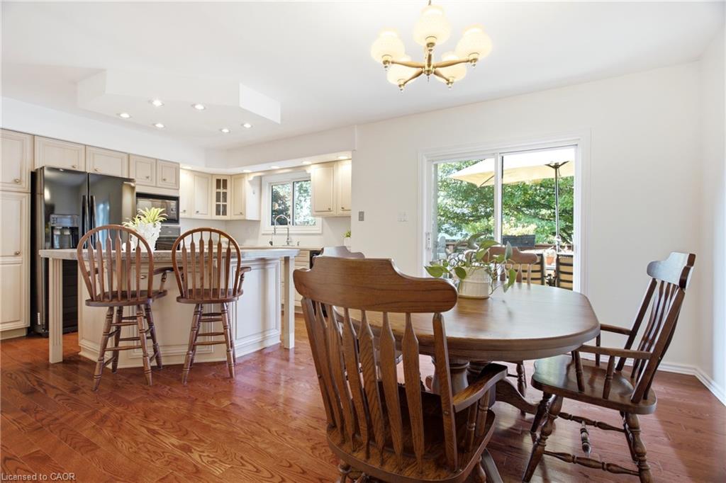 25 Alice Crescent Property Photo 12