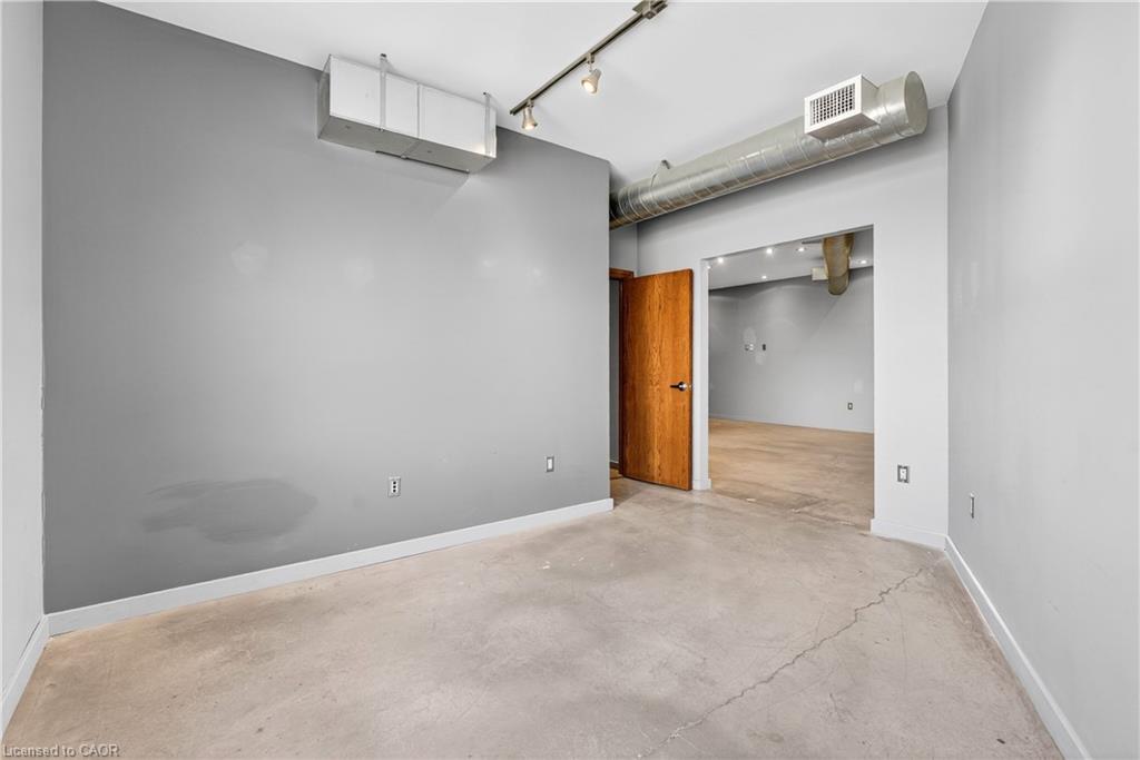 435 York Boulevard Property Photo 11