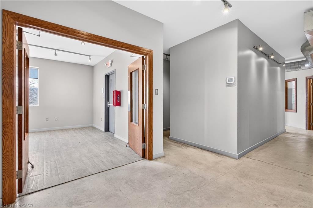 435 York Boulevard Property Photo 12
